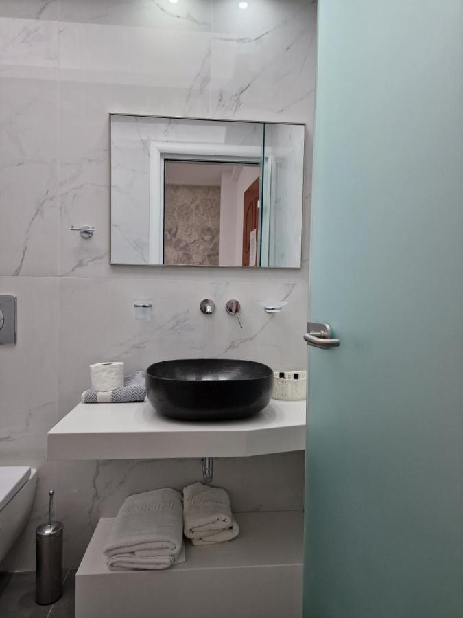 Emmanouela Studios & Villas Karterados  Dış mekan fotoğraf